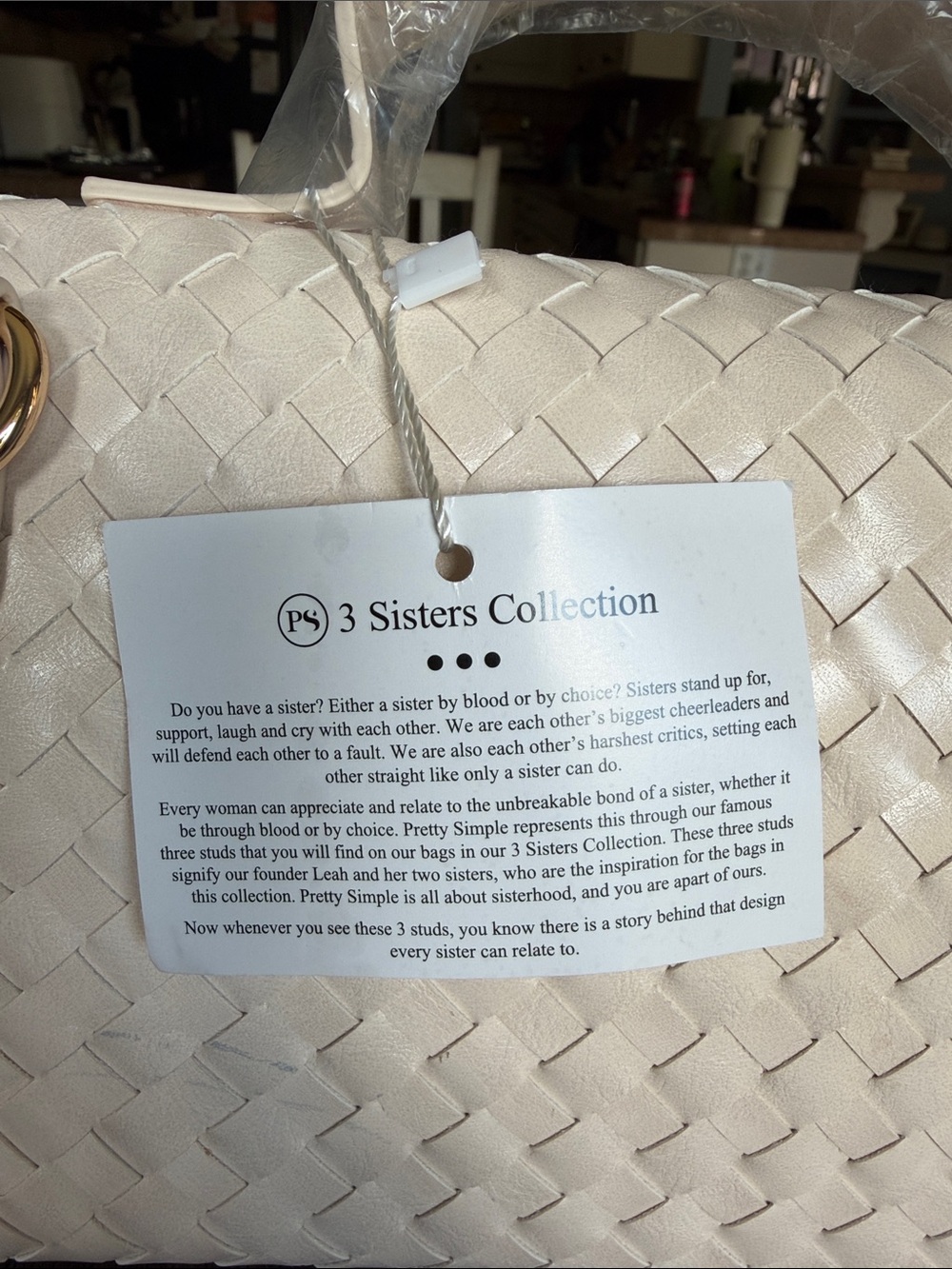 Pretty Simple Cream Woven Clutch with Gold Stud Detail - Picture 4 of 5